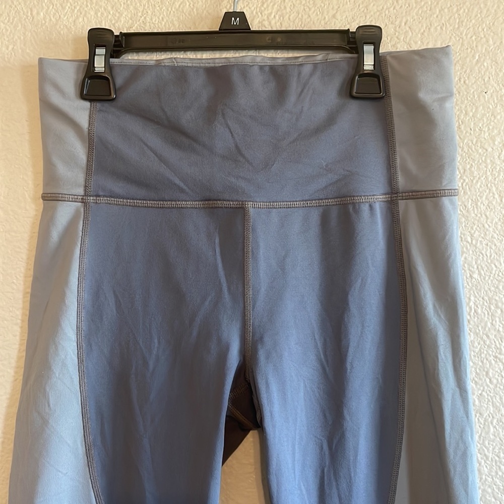 Athleta Spar Colorblock‎ 7/8 Tight Color Silver Bells size small - Picture 3 of 14